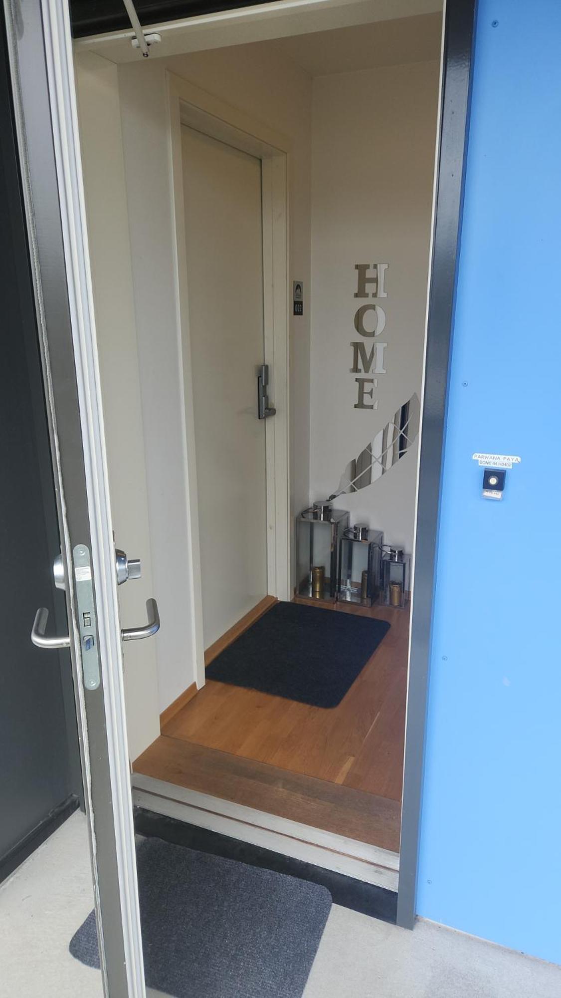 Housing Apartment *